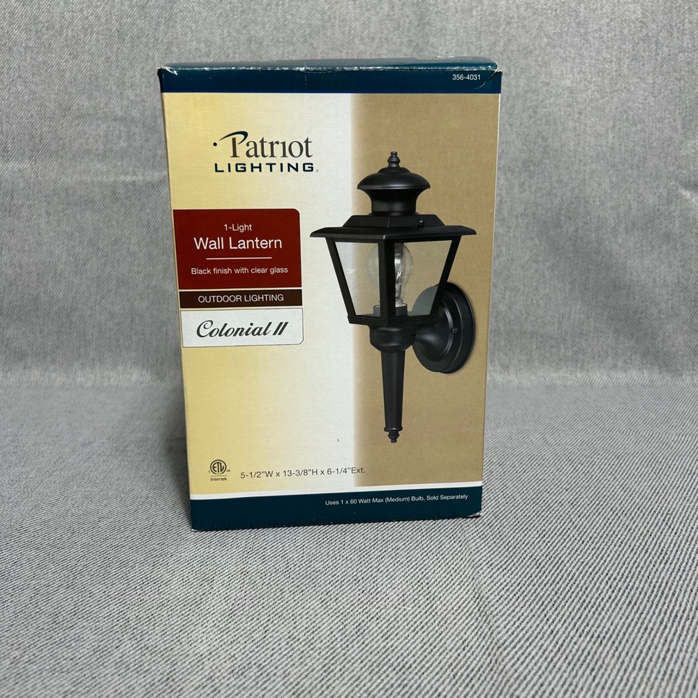 Patriot Lighting Colonial II Outdoor Wall Lantern Black Clear Glass‎ 356-4031